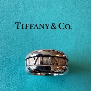 Vintage Tiffany & Co Atlas Ring in Sterling Silver size 4.5